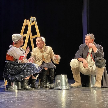 Divadelné predstavenie Rysavá jalovica