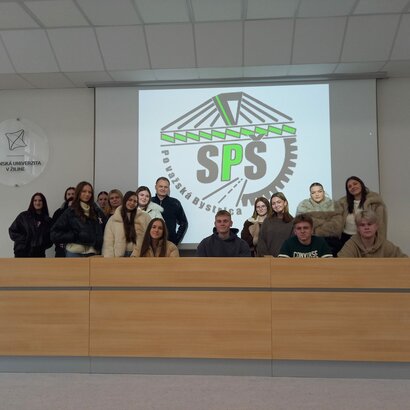 Žilinská univerzita a SPŠ Považská Bystrica – spoľahliví partneri v doprave