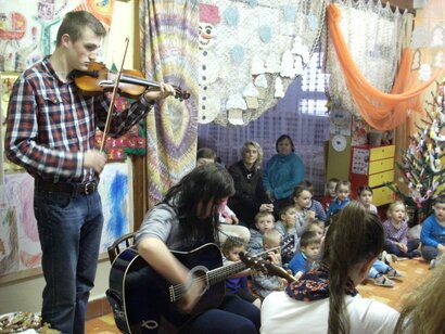 Opäť sme boli potešiť detičky v škôlke