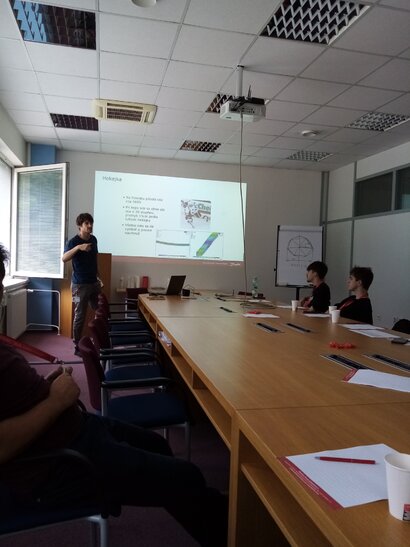 Spolupráca Strednej priemyselnej školy v Považskej Bystrici s firmou Danfoss Power Solutions, a.s. naďalej pokračuje