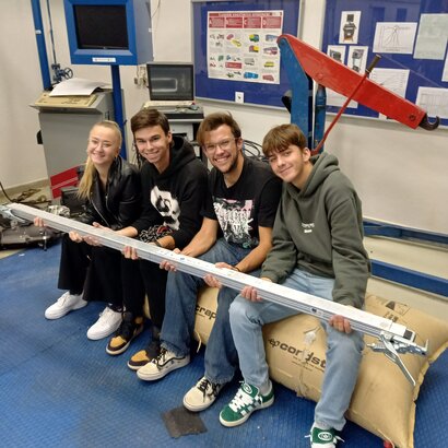 ŽILINSKÁ UNIVERZITA – PREDNÁŠKY A PRAKTICKÉ CVIČENIA