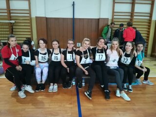 Zľava: N.Helebrandová, P.Šaradínová, M.Lapúniková, M.Burmeková, D.Lednická, M.Riljaková, A.Zálešáková, T.Vallová, K.Sovíková, J.Orgoníková