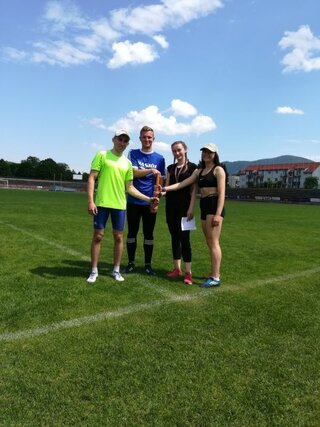 Víťazná švédska štafeta