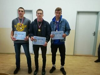 Súťaž jednotlivcov: Tomáš Ocelík, sprava – 3. miesto