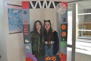 Študentky Dorota a Tamara z 3.B