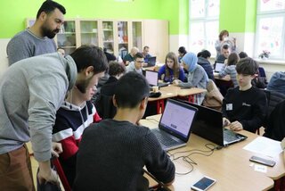 53226265_2302736439779176_4716311919974154240_o