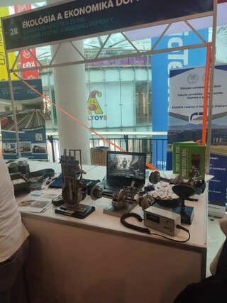 2ccfa7d7-5151-4014-a893-96143b67e85f