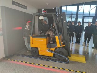 Messenger_creation_B0050733-1C16-40FB-84A7-49B04E1D0020