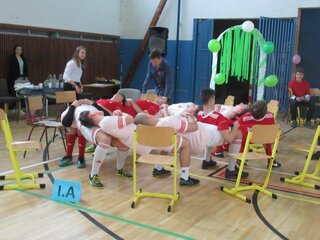 Súťaž so stoličkami