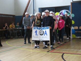 1. A so svojím transparentom