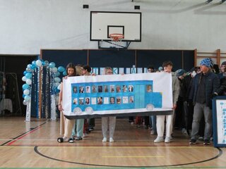 I. E so svojím triednym plagátom