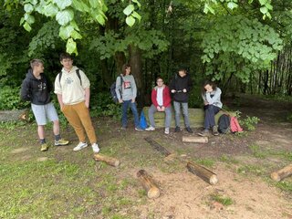 b5f4cbd7-4971-4dc9-9148-66a0a8079903