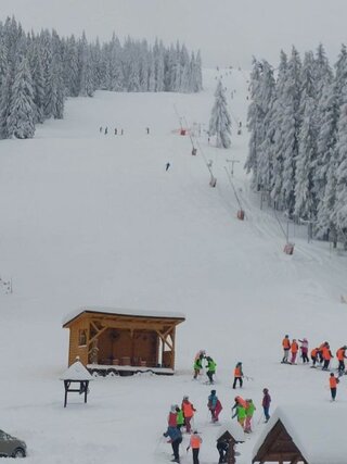 328005499_1153083041892733_3155521154791440591_n