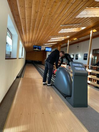 54404678-b6f4-4ed5-b4db-b63d66ad8934