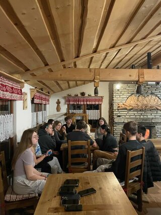 a3d8b7ba-de67-4c58-b7f2-5201ca3e535a