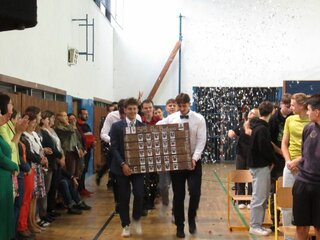 IV.E so svojím tablom