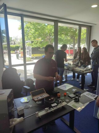 Messenger_creation_3ee72a76-5ca8-46b1-9163-ec7e4179ae02