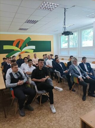 348383208_716086516940726_5370336538069898450_n