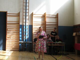 Anketa o naj učiteľa