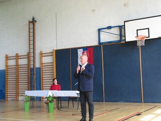 Pán riaditeľ so svojím príhovorom