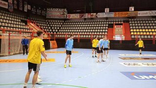 02db4579-0ffe-4232-82e5-ba93565e1d07