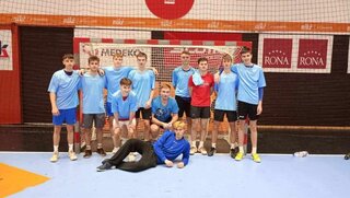 2122fb66-df92-4bc1-a879-8a76d879a50e