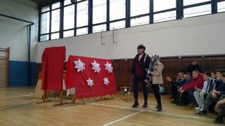 "Nie, nie, ja nemusím, ja už ho vidím..."