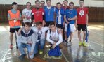 družstvá z finále florbalovej ligy 2014/15:  vpredu : Buliš, Švantner, Ďurajka – víťazi,  hore zľava:  Ondrásky,  Bezák, Rojko, Cigánik – 3. miesto,  hore sprava: Markech, Kňažko, Haladej, Baránek, Kostka -2. miesto